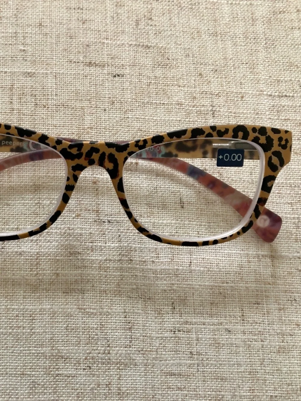 NEW LEOPARD CAT EYE PEEPERS BLUE LIGHT FILTERING GLASSES‎